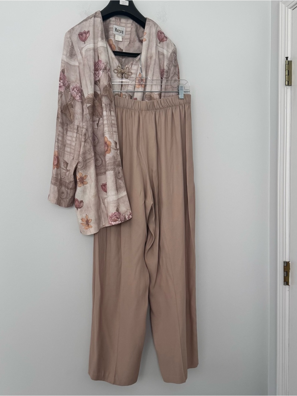 Vintage Maren 2-Piece Pant Suit Floral Frog Closure Coastal Grandma Women’s 16